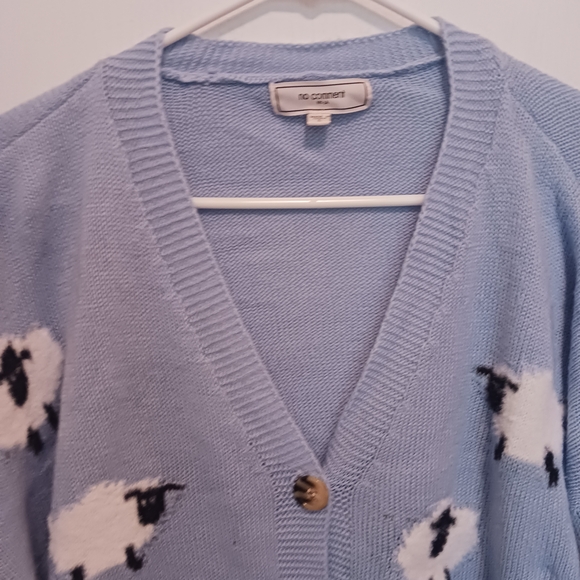 Blue Sheep Patterned Women's Sweater - Picture 2 of 7